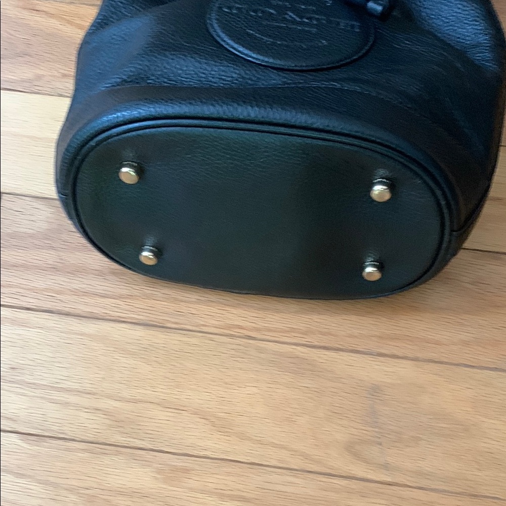 Coach Dempsey drawstring Bucket Bag - Picture 3 of 4